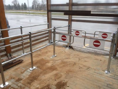 Gelahus i Sigulda - automatiske inngangsporter 5