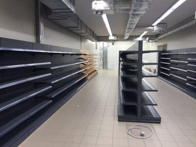 Levering av nytt butikkutstyr - butikkhyller - Toppbutikk, Viesturu prospekts 2