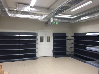 Levering av nytt butikkutstyr - butikkhyller - Toppbutikk, Viesturu prospekts 3