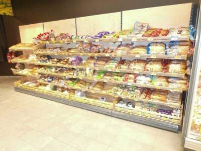 Bakerihyller - TOP butikk i Salacgriva