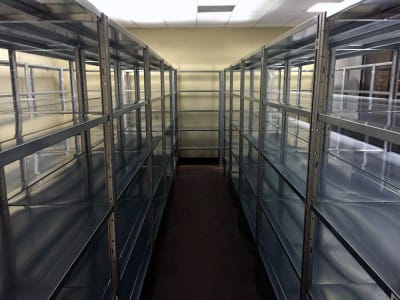 Hyllesystemer i galvanisert metall LTV, Riga varehus