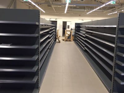 Levering og montering av nye butikkhyller - VVN.LV