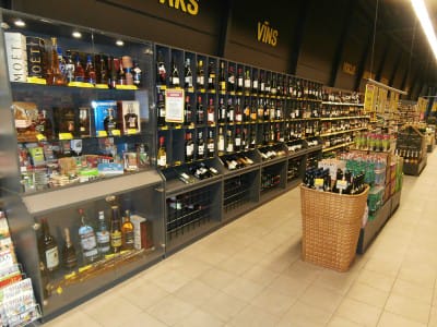 Drikkehyller - TOP butikk i Salacgriva