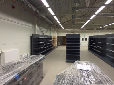 Butikkhyller og utstyr - levering og montering - VVN.LV 2